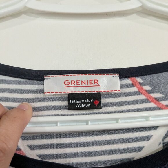 Grenier Short Sleeve Stretch Top Navy Blue White Red Size XL - Picture 2 of 4
